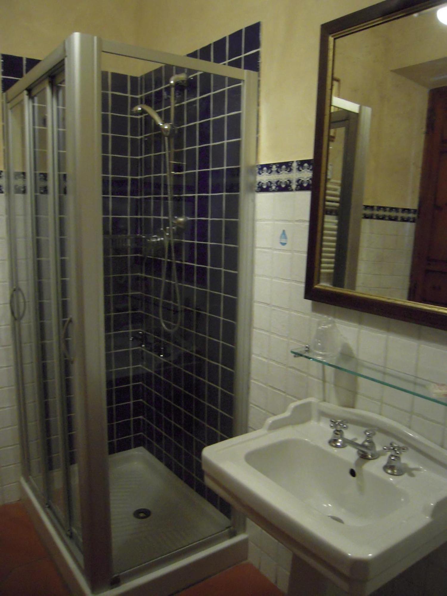 B&B Palazzo Al Torrione 2 San Gimignano Eksteriør billede